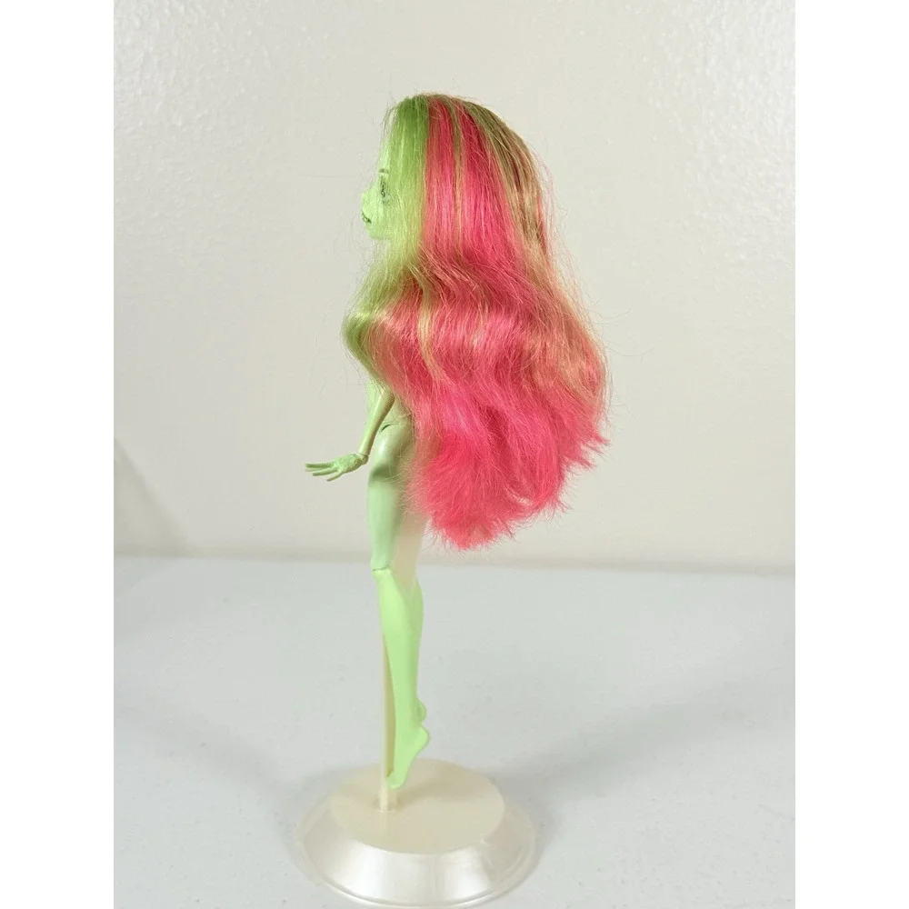 monster high please see